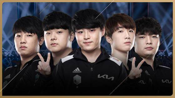 选手王曼昱 选手王曼昱